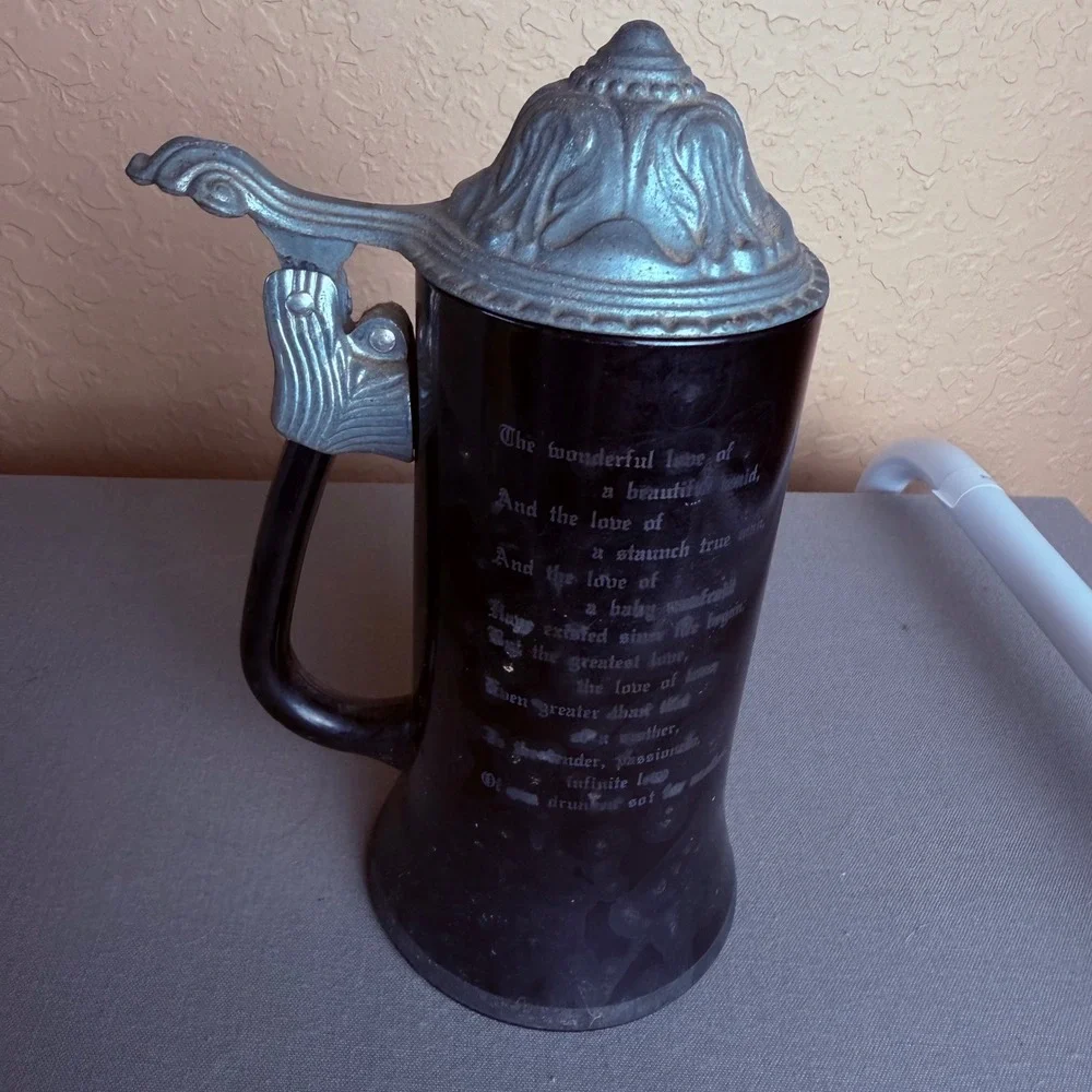 Vintage Princess House VIP Lion Crest Ceramic Glass Bottom Beer Stein Pewter Lid